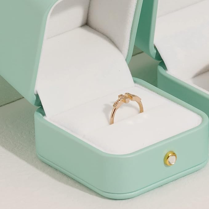 Oirlv Gorgeous Mint Green Ring Box Leather Engagement Ring Case Jewelry Gift Box for Wedding Proposal Velvet Interior