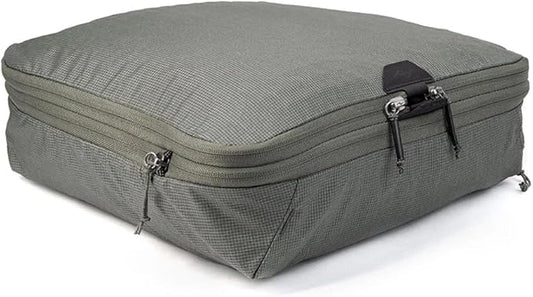 Peak Design Packing Cube, Sage, Weatherproof Luggage Cube with Dual Compartment Organization, Expansion and Compression, Zipper Opening, Travel Organizer for Men and Women, Size M