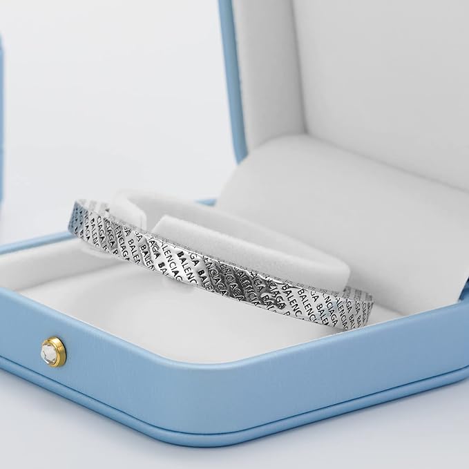 Oirlv Elegant Sky Blue Bracelet Gift Box Leather Bangle Box for Jewelry Gift White Velvet Interior Bangle Bracelet Storage