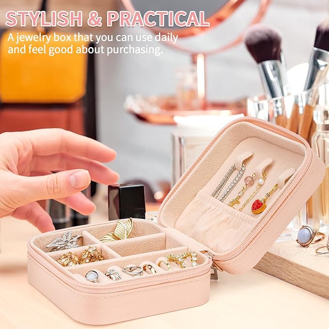 Leezmark 8 Pcs Jewelry Travel Case, Bridesmaid Gifts Set Of 8, Velvet Portable Jewelry Travel Organizer Small Bridesmaid Proposal Gifts Box Mini Organizer Storage Box, Light Pink