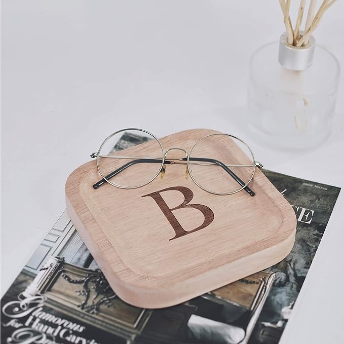 I'm Wooden Personalized Letter Catchall Valet Tray Trinket Dish Jewelry Tray Key Bowl Decorative Plate Organizing Ring Earrings Necklaces Bracelet Watch Coins Wallet Holder (6"x6" Sq Natural B)