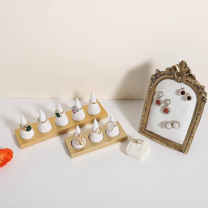 GemeShou Jewelry ring display holder for selling, velvet ring cone display stand, cute cone shaped ring holder with golden coated base,Medium jewelry ring storage organizer【Ring holder-white 3 cone】