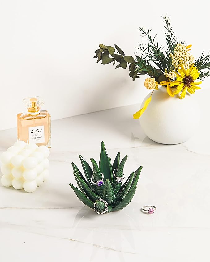 PUDDING CABIN Succulent Ring Holder, Stand & Display - Green Cactus Aesthetic Preppy Room Decor, Perfect for Women, Friends, Bridesmaids, Engagement & Christmas Gifts