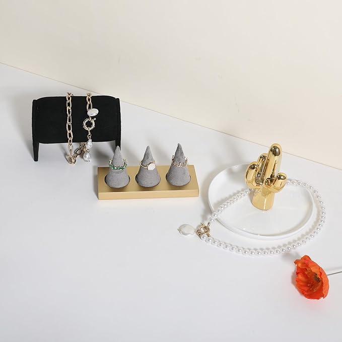 GemeShou grey jewelry ring display holder for selling, velvet ring cone display stand, cute cone shaped ring holder with golden coated base,Small jewelry ring storage organizer【Ring holder-grey】