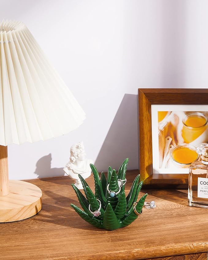 PUDDING CABIN Succulent Ring Holder, Stand & Display - Green Cactus Aesthetic Preppy Room Decor, Perfect for Women, Friends, Bridesmaids, Engagement & Christmas Gifts