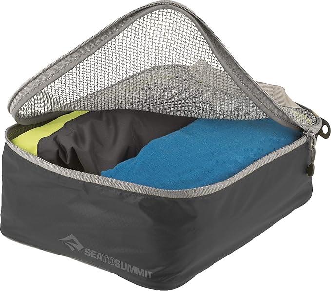 Sea to Summit Travelling Light Garment Mesh Bag Packing Organizer, Small, Black